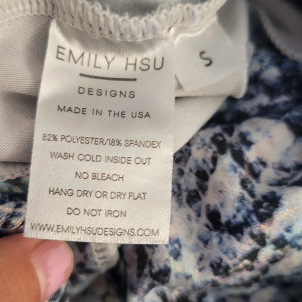 Emily Hsu Sapphire Snake Shimmer Leggings Small - Picture 3 of 5